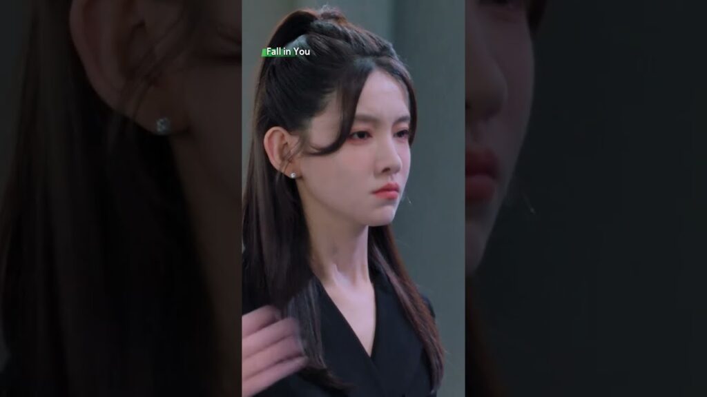 كلما تعرضت للخطر يظهر ليحميها!🛡️💪 أغرمت بك #fallinyou #fanzhixin #limuchen #iqiyi #cdrama كلما تعرضت للخطر يظهر ليحميها!🛡️💪 أغرمت بك #fallinyou #fanzhixin #limuchen #iqiyi #cdrama