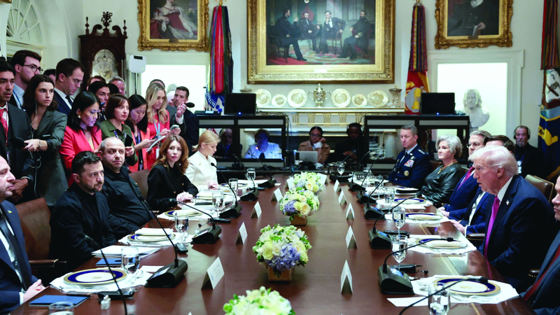 ترامب يدعو إلى وقف القتال في أوكرانيا وتقسيم «دونباس»