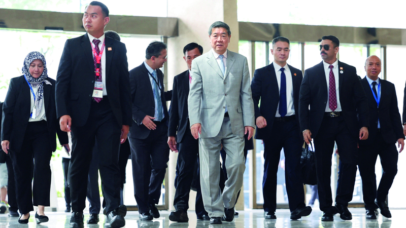 محادثات تجارية «بناءة جداً» بين أميركا والصين في ماليزيا