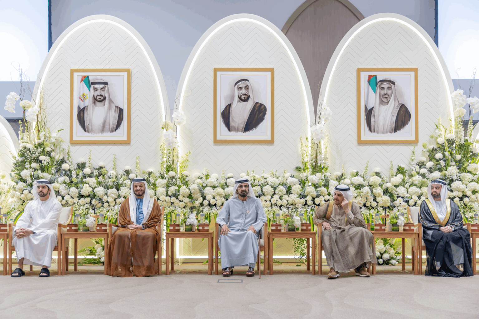 محمد بن راشد يحضر أفراح البناي والزرعوني والخوري محمد بن راشد يحضر أفراح البناي والزرعوني والخوري