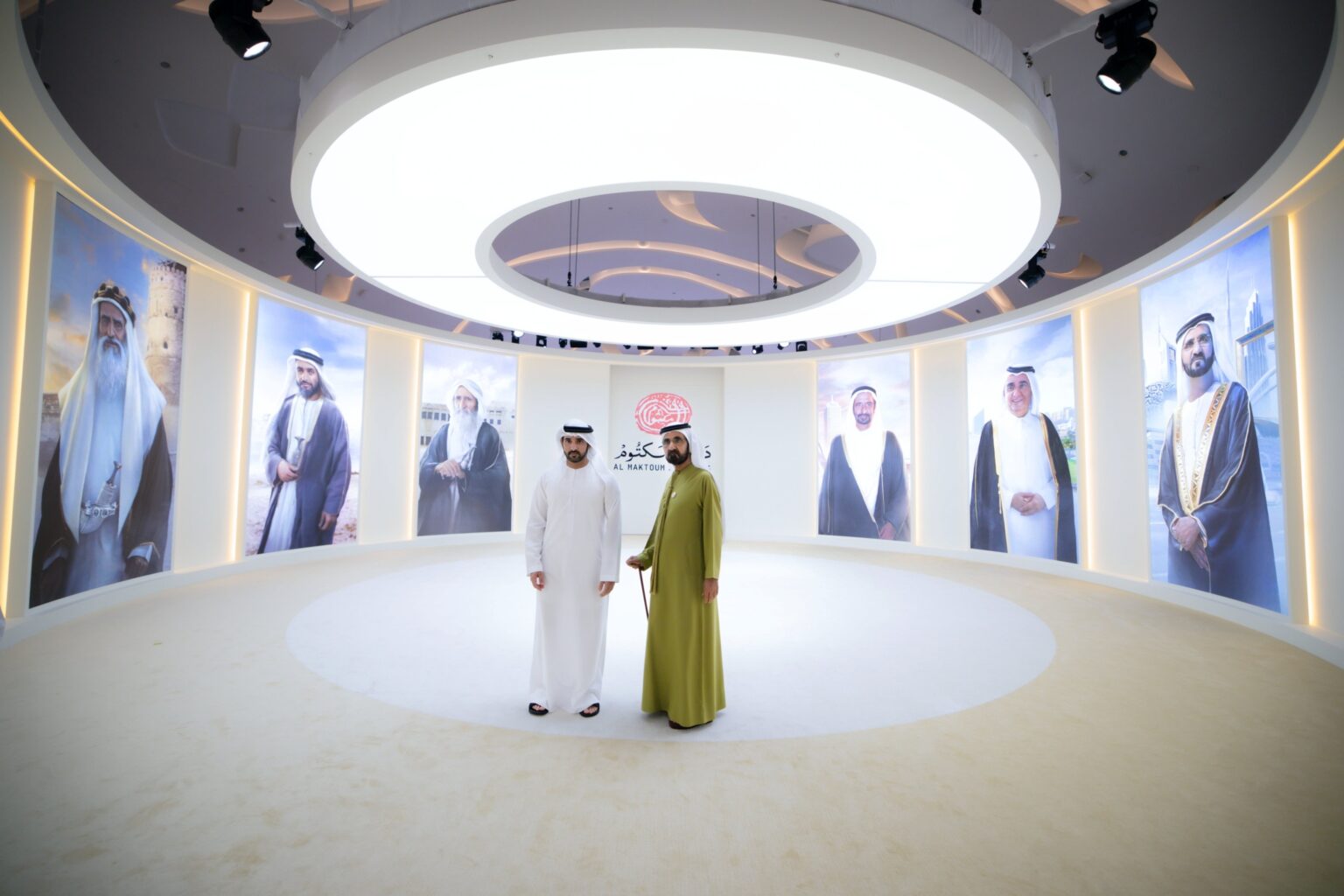 محمد بن راشد يصدر مرسوماً بشأن تشكيل مجلس إدارة مؤسسة "دارة آل مكتوم"