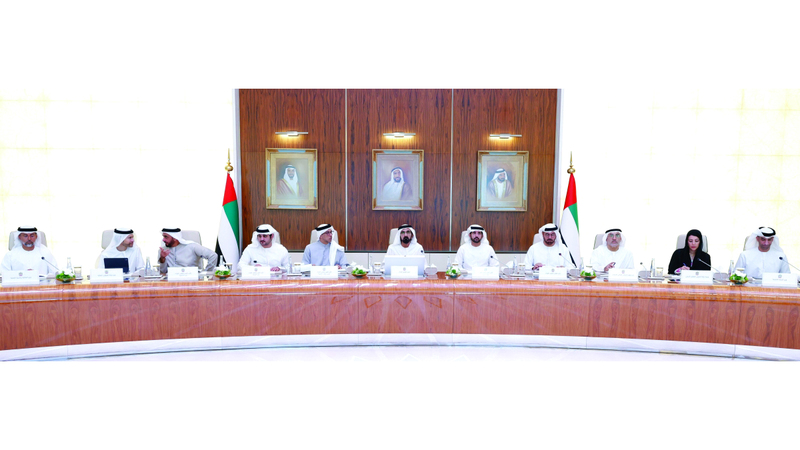 برئاسة محمد بن راشد.. مجلس الوزراء يعتمد ميزانية 2026 بمصروفات قدرها 92.4 مليار درهم برئاسة محمد بن راشد.. مجلس الوزراء يعتمد ميزانية 2026 بمصروفات قدرها 92.4 مليار درهم