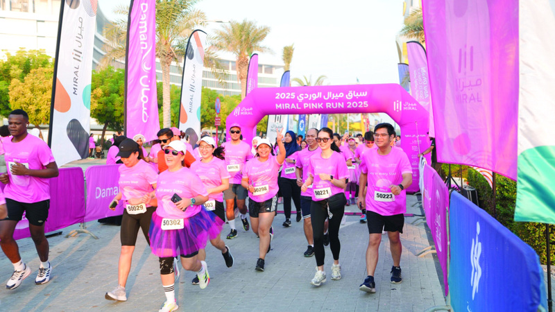 3000 مشارك في سباق «ميرال الوردي»