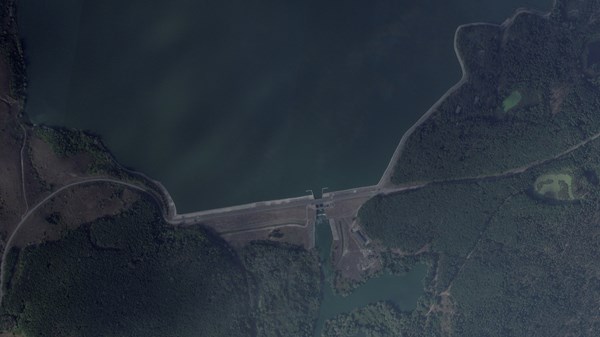 حاكم بيلغورود: تضرر سد بعد تعرضه للقصف