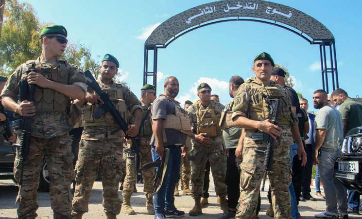 من الإسناد إلى حصر السلاح.. تحولات لبنان إثر الإبادة في غزة من الإسناد إلى حصر السلاح.. تحولات لبنان إثر الإبادة في غزة