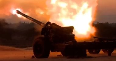 اندلاع اشتباكات عنيفة بين باكستان وأفغانستان على الحدود