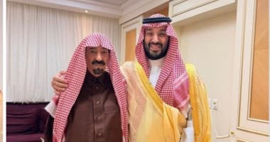 ولي العهد يزور الشيخ بدر بن هزاع بن شقير الدويش للاطمئنان على صحته