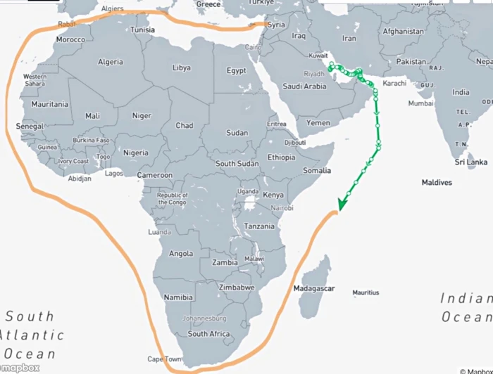 صحيفة المرصد – سر اتخاذ ناقلة نفط من السعودية مسارًا أطول باتجاه سوريا عبر رأس الرجاء الصالح صحيفة المرصد - سر اتخاذ ناقلة نفط من السعودية مسارًا أطول باتجاه سوريا عبر رأس الرجاء الصالح