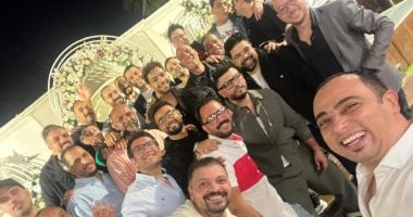 أحمد جمال يحتفل وسط أهله وأصدقائه فى طنطا قبل حفل زفافه الرسمي.. صور
