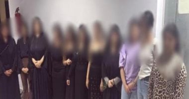 شبكة العباءات السوداء.. تطبيق “مساج” يفضح أكبر خدعة أخلاقية على الإنترنت شبكة العباءات السوداء.. تطبيق "مساج" يفضح أكبر خدعة أخلاقية على الإنترنت