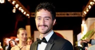 أحمد مالك بعد تتويجه أفضل ممثل بمهرجان الجونة: أخيرا الجائزة وصلت بلدها مصر أحمد مالك بعد تتويجه أفضل ممثل بمهرجان الجونة: أخيرا الجائزة وصلت بلدها مصر