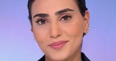 مذيعة تنقل خبر توقفها بسبب السرطان فى ختام النشرة: أنا رايحة بس راجعة أقوى.. فيديو مذيعة تنقل خبر توقفها بسبب السرطان فى ختام النشرة: أنا رايحة بس راجعة أقوى.. فيديو