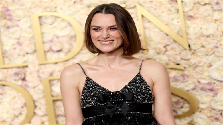 «كدت أعتزل بسببهم».. كيرا نايتلي تكشف معاناتها مع مصوري الباباراتزي