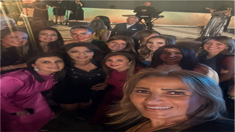 أحدث ظهور لـ هالة صدقي مع أصدقائها: سعيدة بوجودي وسطهم أحدث ظهور لـ هالة صدقي مع أصدقائها: سعيدة بوجودي وسطهم