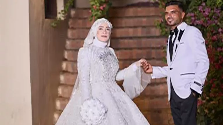 “نلتقي في الجنة”.. رسالة عروس الفيوم الأخيرة قبل أن يبتلعها بحر يوسف "نلتقي في الجنة".. رسالة عروس الفيوم الأخيرة قبل أن يبتلعها بحر يوسف