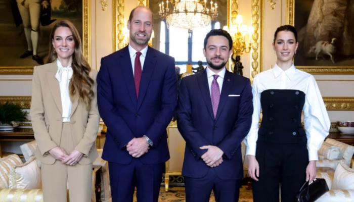 الحسين وويليام.. صداقة ملكية تجمع وريثَي العرش بالأردن وبريطانيا الحسين وويليام.. صداقة ملكية تجمع وريثَي العرش بالأردن وبريطانيا