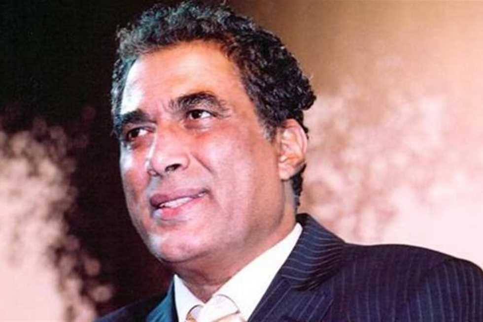 «لم يكن أبا عظيما».. شريف عرفة يفجر مفاجأة عن الراحل أحمد زكي