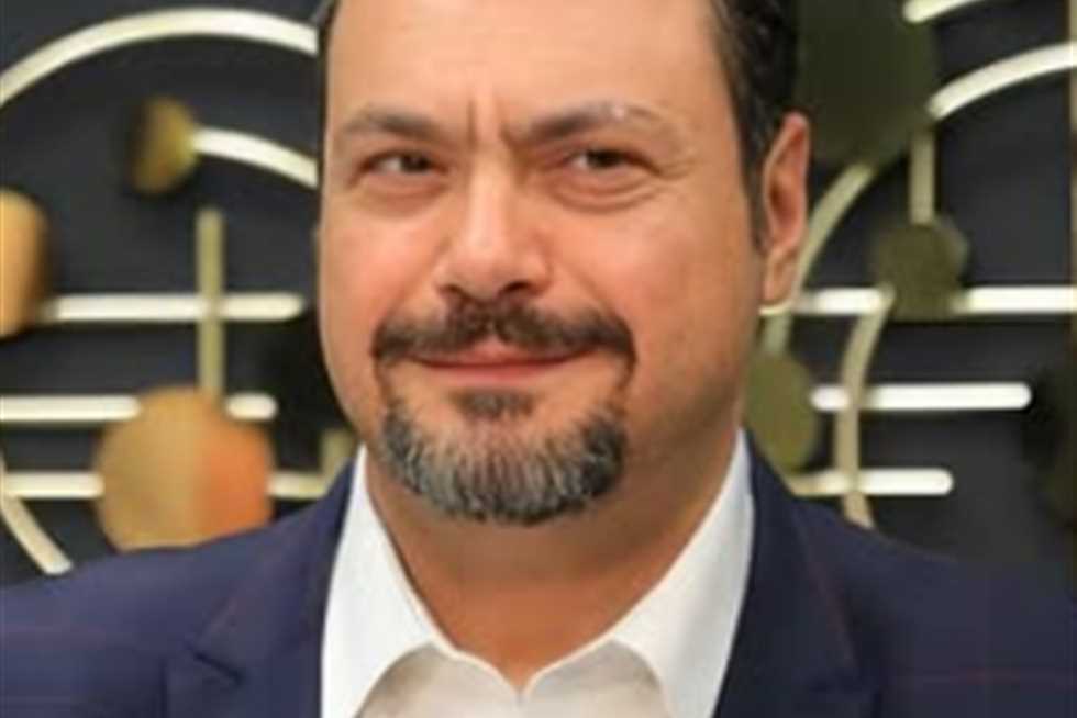 شاهد.. مراد مكرم بعد 4 شهور في الجيم بخسارة وزن ملحوظة (صور)