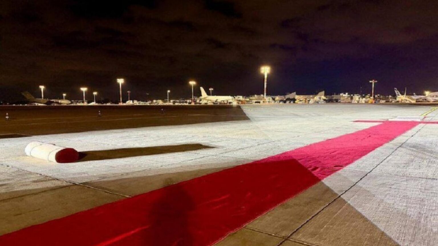 سجادة حمراء مميّزة... هكذا تستعدّ إسرائيل لوصول ترامب