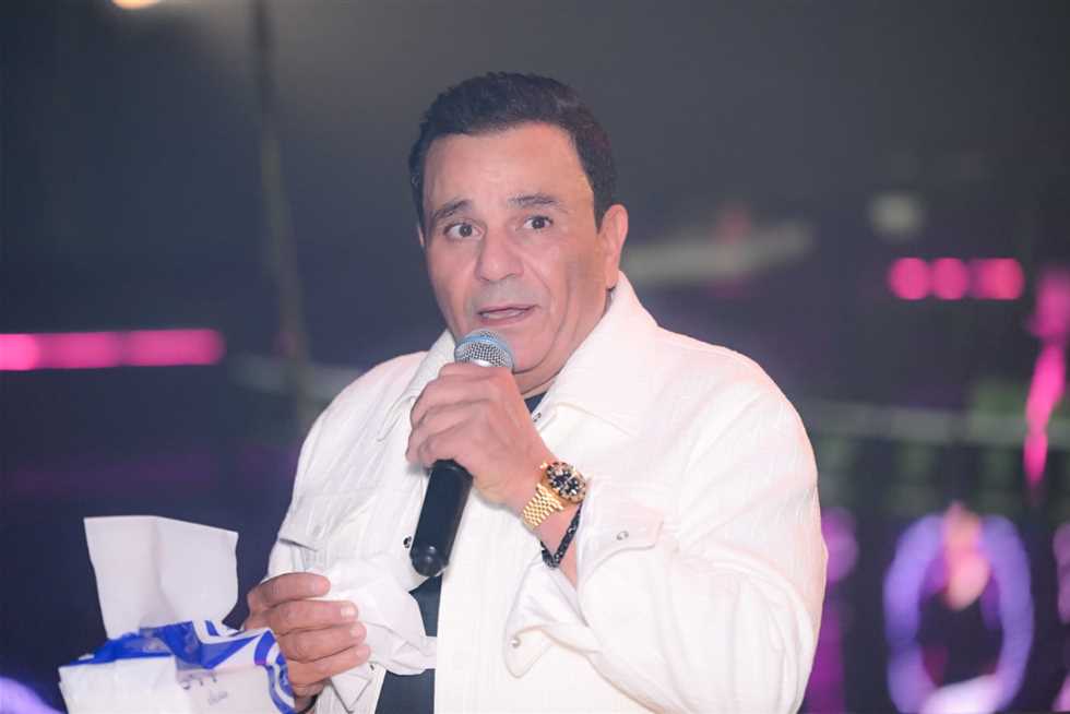 تسريب 3 أغانٍ منها «حليم».. ألبوم محمد فؤاد ينتقل إلى عمر كمال ويثير الجدل قبل طرحه (القصة الكاملة) تسريب 3 أغانٍ منها «حليم».. ألبوم محمد فؤاد ينتقل إلى عمر كمال ويثير الجدل قبل طرحه (القصة الكاملة)