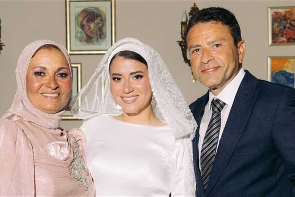 بعد حفل زفافها.. 10 معلومات عن دينا هشام ابنة هبة قطب
