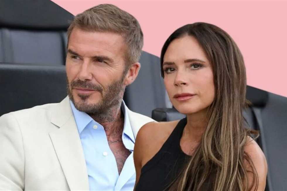 معاناة فيكتوريا بيكهام مع اضطراب الأكل.. أسباب وأعراض حالة تبدأ بفقدان الشهية وتتطور إلى «تمزق المعدة» معاناة فيكتوريا بيكهام مع اضطراب الأكل.. أسباب وأعراض حالة تبدأ بفقدان الشهية وتتطور إلى «تمزق المعدة»