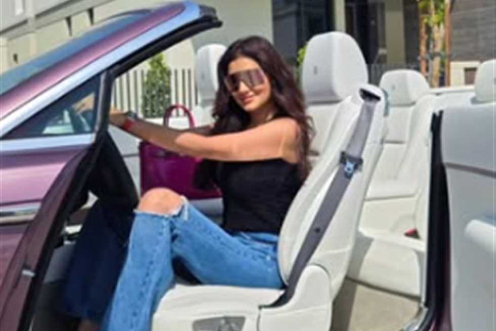 محمد سامي لـ مي عمر: «بعت ساعة عشان أكمل ثمن العربية» (صور)