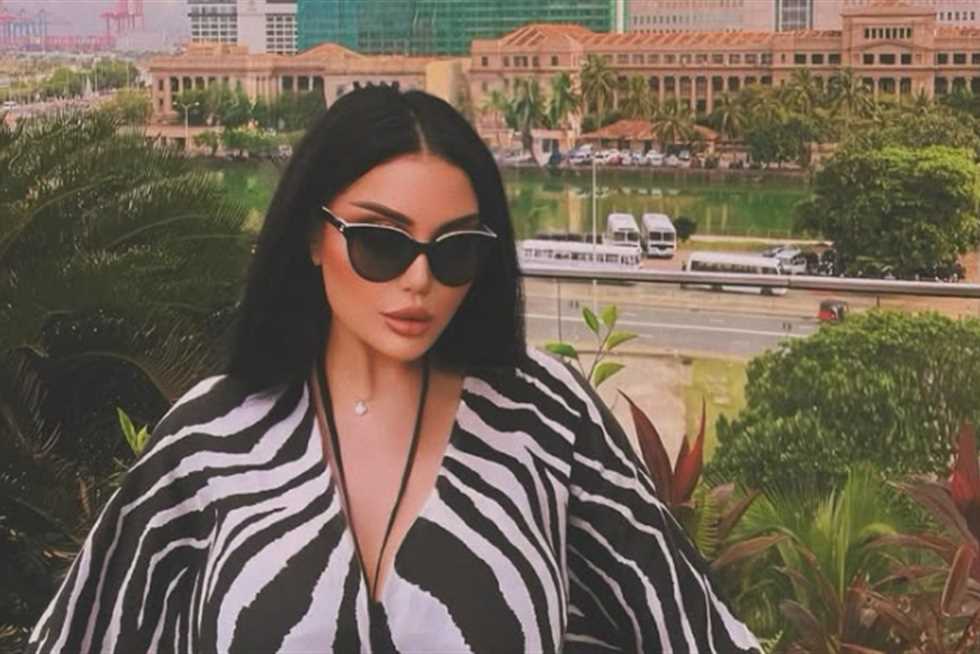 أم لطفلتين وتعيش خلافات مع والدتها.. 12 معلومة عن زينب فياض ابنة هيفاء وهبي أم لطفلتين وتعيش خلافات مع والدتها.. 12 معلومة عن زينب فياض ابنة هيفاء وهبي