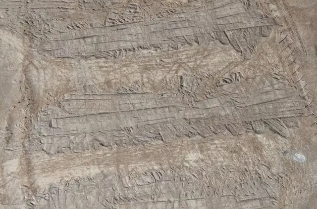 رويترز: حكومة الأسد نقلت سراً آلاف الجثث إلى الموقع بين عامي 2019 و2021