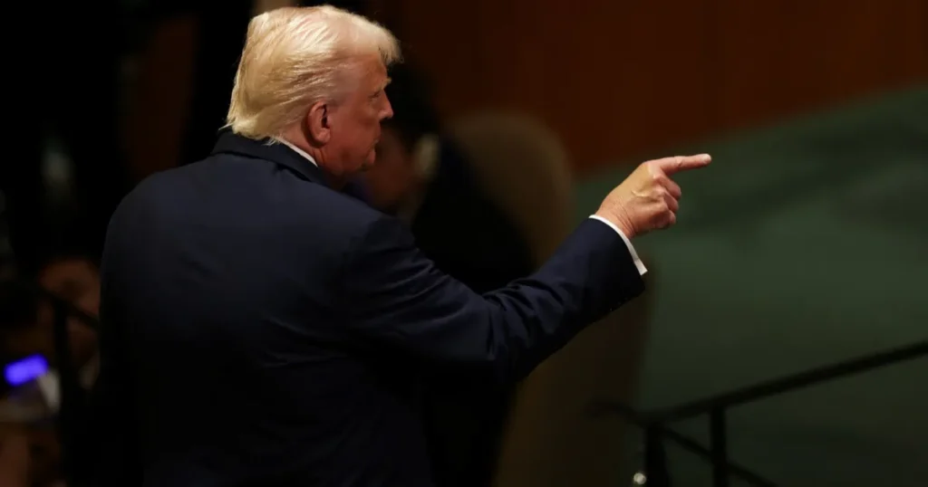 ترمب يعلن نزاعاً مسلحاً ضد عصابات المخدرات ويصنفها إرهابية