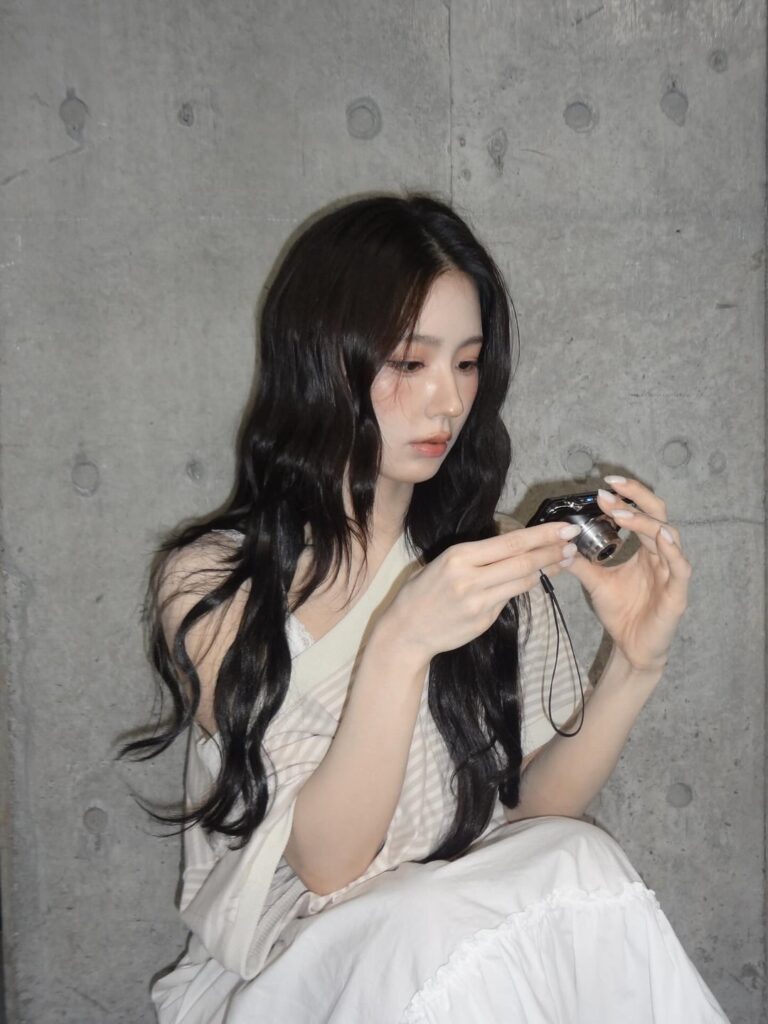 251008 Miyeon Instagram Update