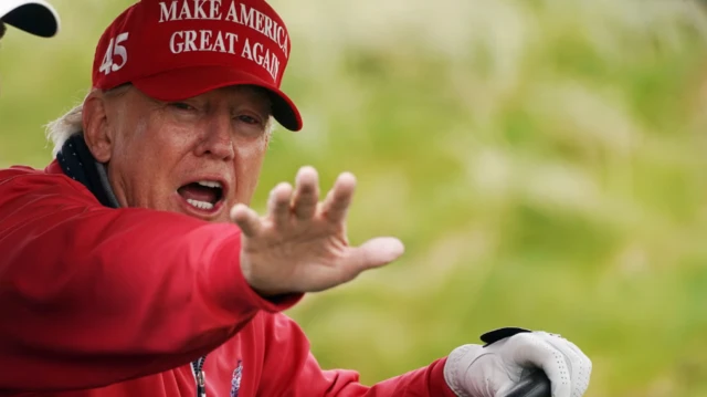 الرئيس الأمريكي دونالد ترامب  