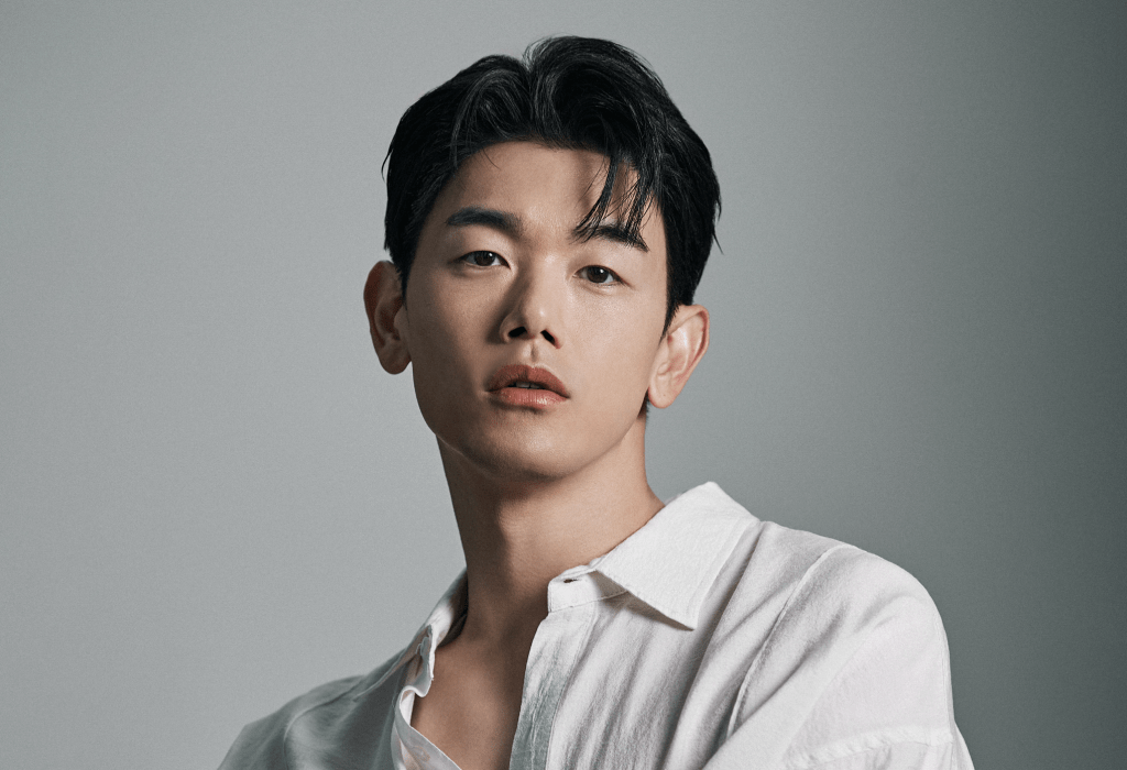 نجم K-pop اريك نام آخر في محادثات عن فيلم "الخاسر" من كولين ماكينس وإذاعة صمت