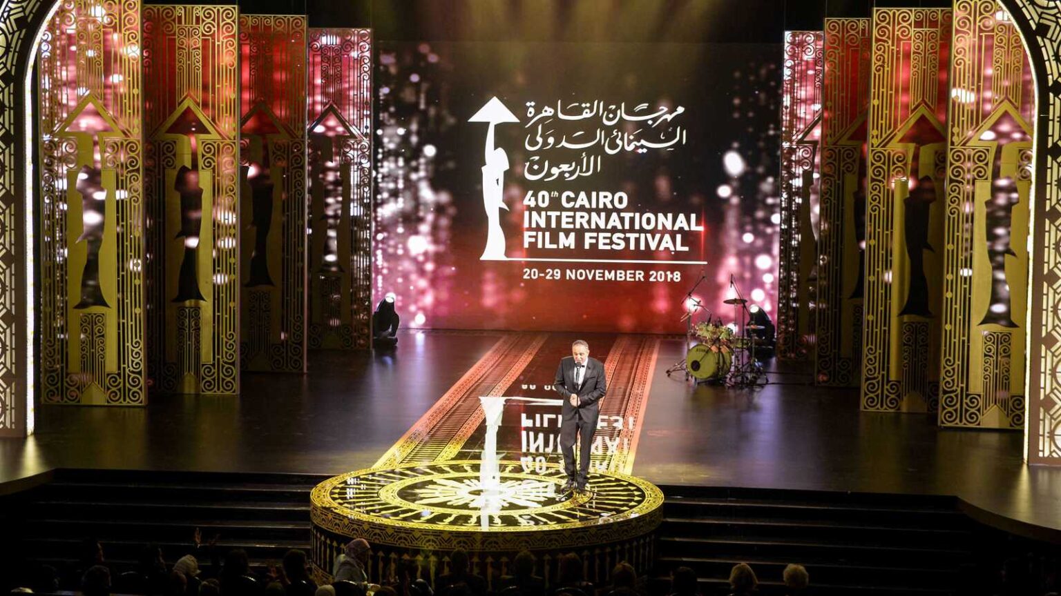 ليوناردو دي كابريو يودع ديان كيتون بصورة مؤثرة