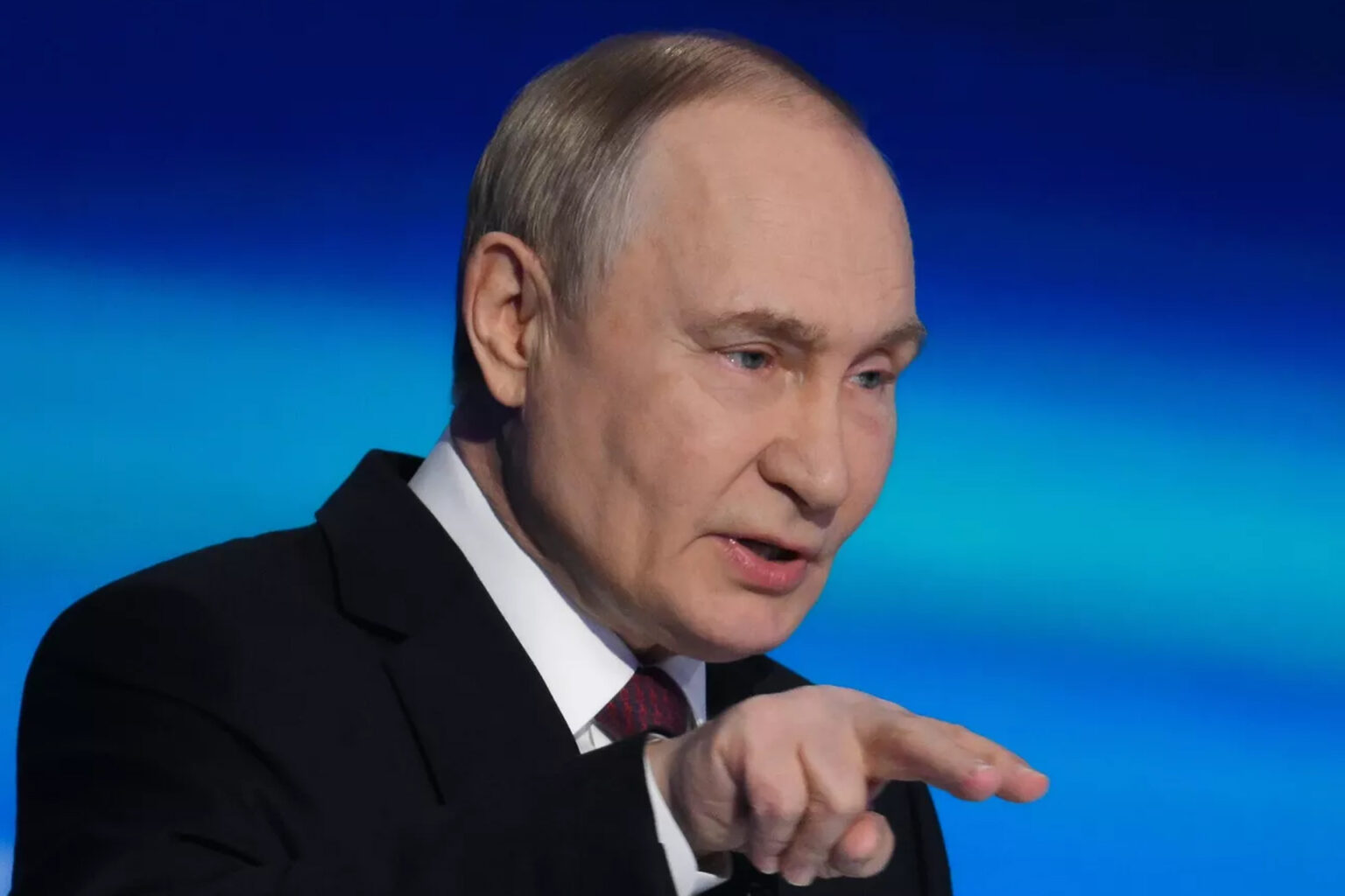 بوتين: الصناعة الأوروبية انخفضت بسبب رفض استيراد الطاقة الروسية | اقتصاد