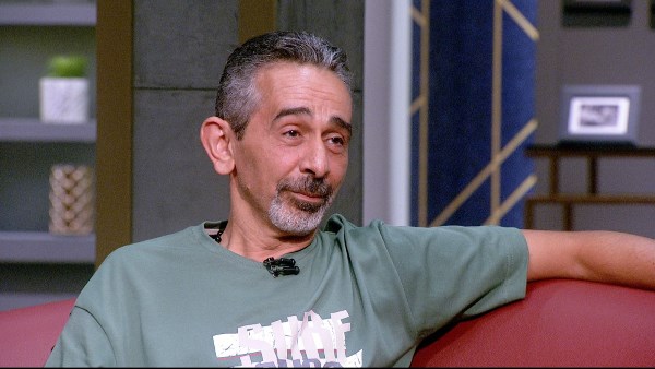 ليا ابن معرفش عنه حاجة.. مصطفى هريدي يبكي أثناء حديثه عن أسرار حياته ليا ابن معرفش عنه حاجة.. مصطفى هريدي يبكي أثناء حديثه عن أسرار حياته