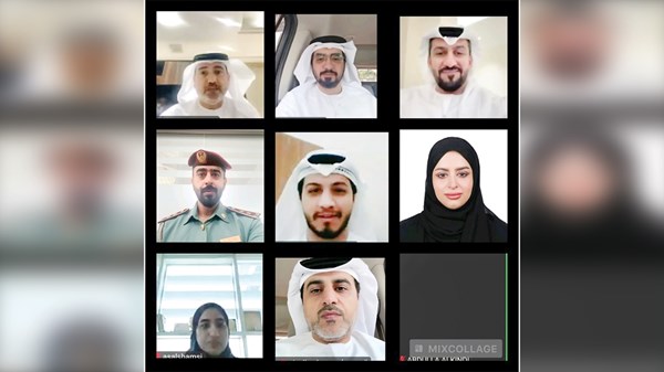 «الداخلية» و«التغير المناخي» تبحثان تعزيز الوعي المجتمعي بالمخالفات والجرائم البيئية «الداخلية» و«التغير المناخي» تبحثان تعزيز الوعي المجتمعي بالمخالفات والجرائم البيئية