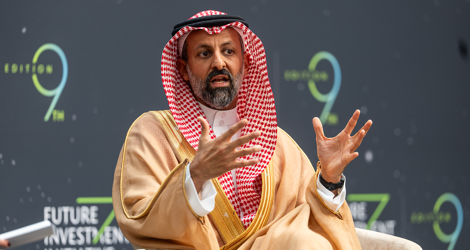 القويز:  مراجعة حدود الملكية الأجنبية  العام المقبل