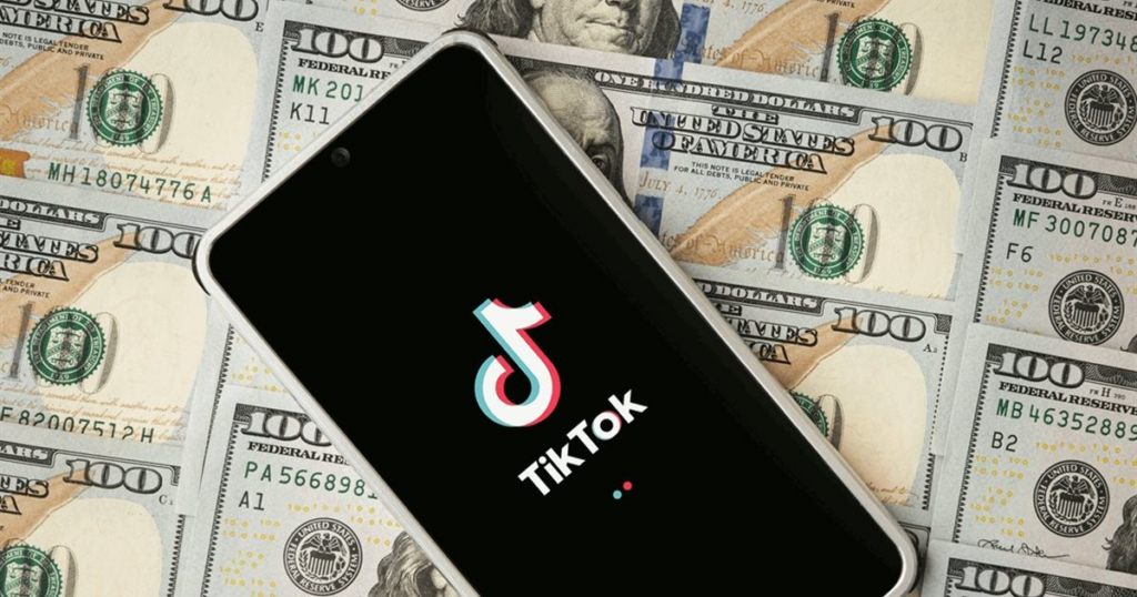 توقّف سحوبات “تيك توك” في لبنان: بين قطع أرزاق الآلاف ومواجهة الشبهات المالية توقّف سحوبات "تيك توك" في لبنان: بين قطع أرزاق الآلاف ومواجهة الشبهات المالية