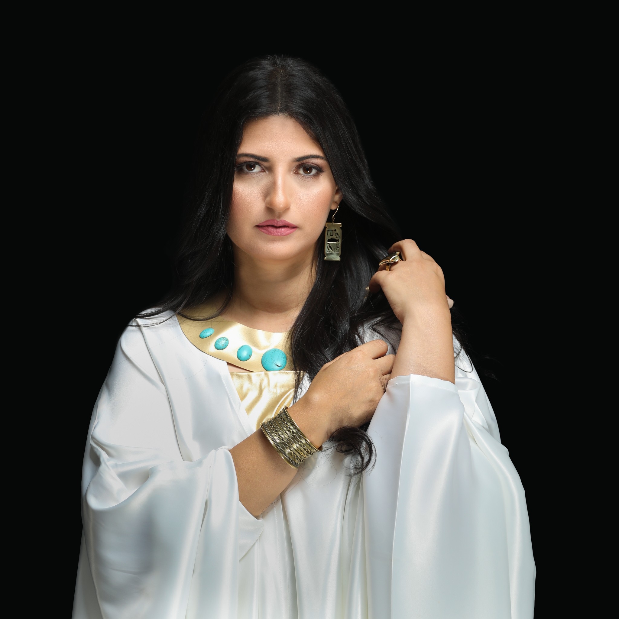 هدى عبدالعزيز