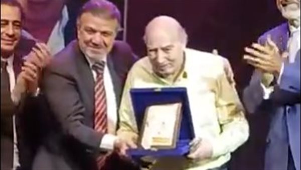 تكريم عبد الله مشرف وضياء الميرغني وصبري عبد المنعم بمهرجان نقابة المهن الموسيقية| بث مباشر تكريم عبد الله مشرف وضياء الميرغني وصبري عبد المنعم بمهرجان نقابة المهن الموسيقية| بث مباشر