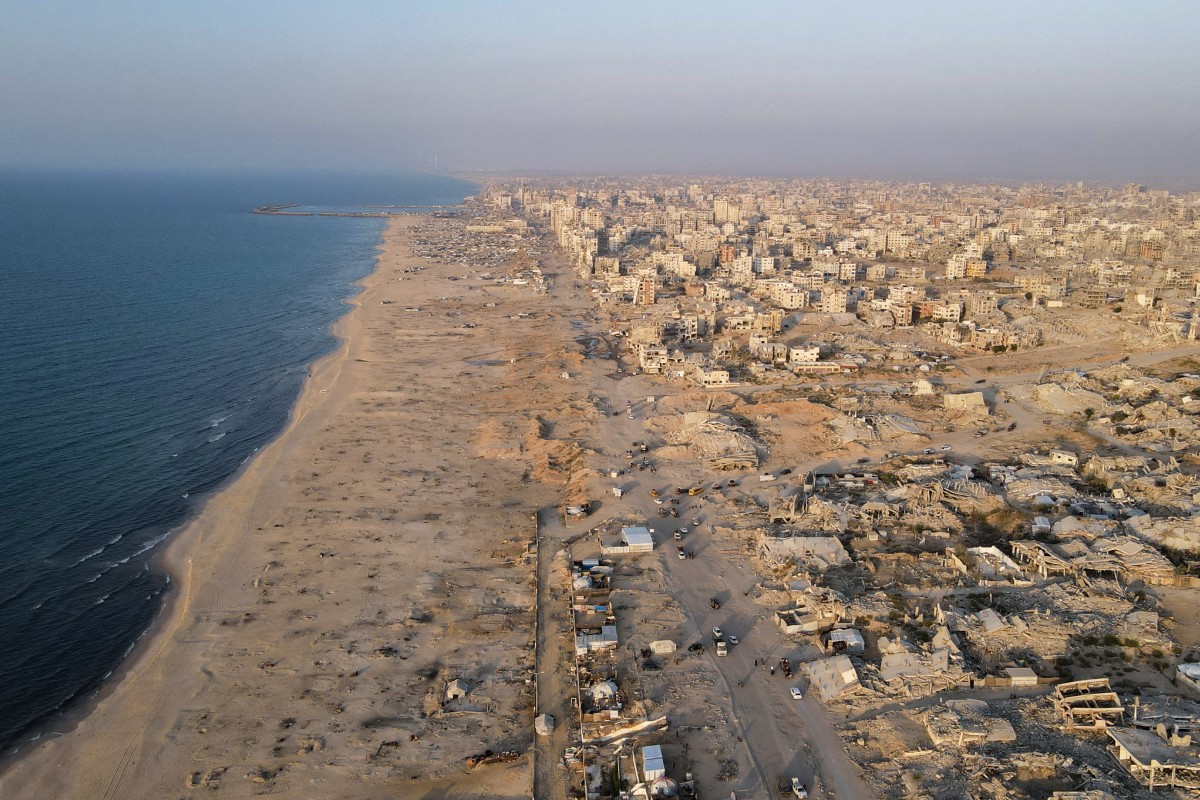 دمار في غزة. (أ ف ب)