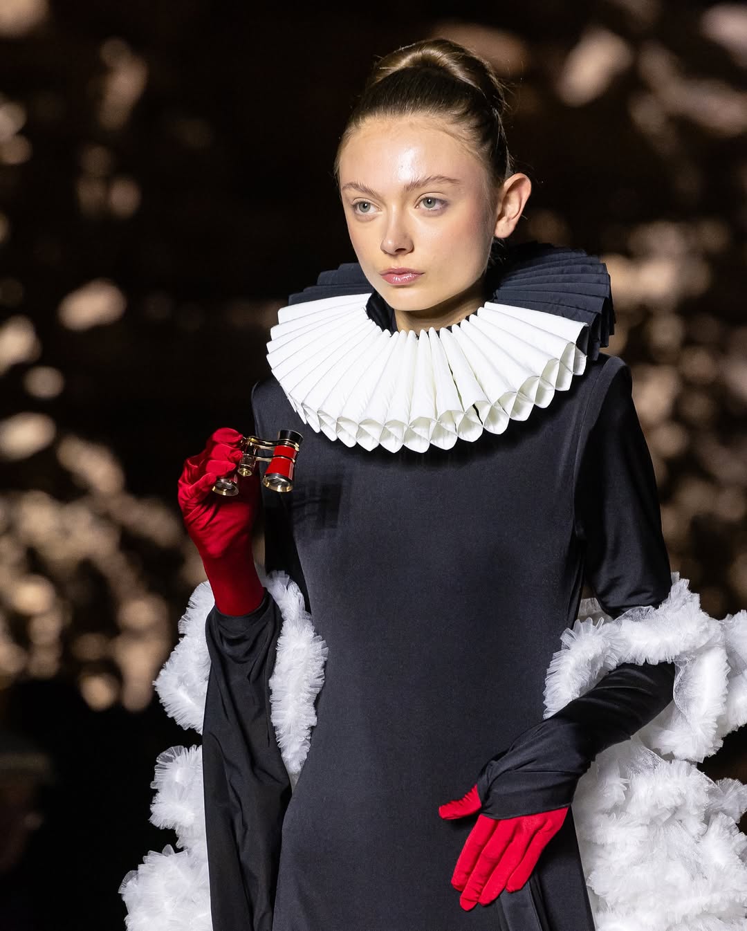 تصاميم Atelier Hekayat في اسبوع الموضة بالرياض 2025 (انستغرام)