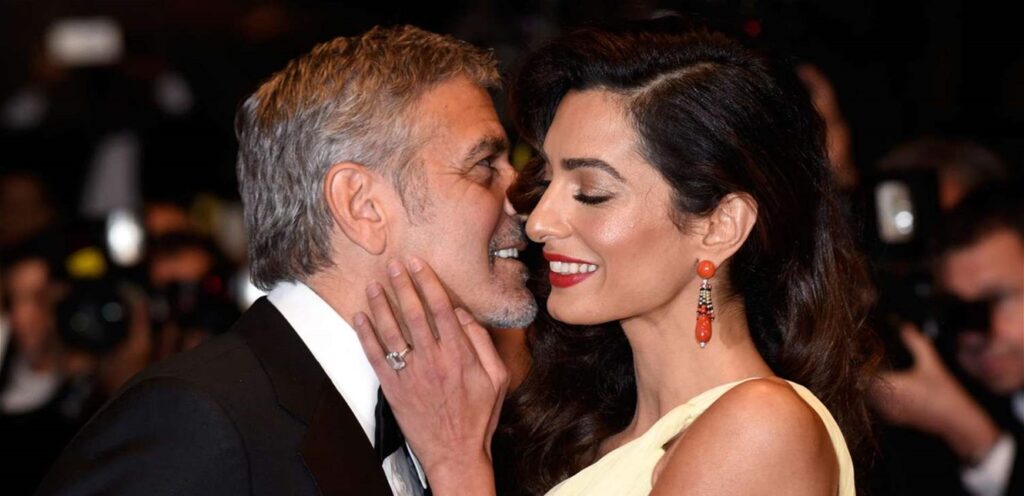 أمل كلوني تخطف الأضواء من زوجها جورج في عرض فيلمه الجديد Doc-P-1428537-638959025415149912.jpg