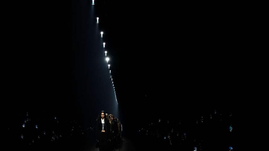 صيحة خريف 2025… بديل فاخر للأسود يحمل عنوان الأناقة هذا العام – LBCI Lebanon صيحة خريف 2025... بديل فاخر للأسود يحمل عنوان الأناقة هذا العام - LBCI Lebanon