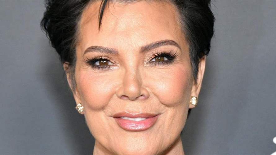 "طبق الأصل عن ابنتها"… والدة كيم كارداشيان تثير حيرة الجمهور بعد إطلالتها الجديدة! (فيديو) – LBCI Lebanon "طبق الأصل عن ابنتها"... والدة كيم كارداشيان تثير حيرة الجمهور بعد إطلالتها الجديدة! (فيديو) - LBCI Lebanon