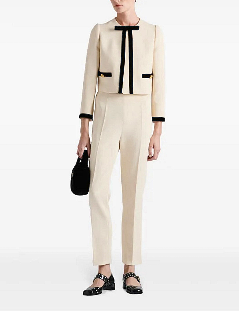 بدلة عصريّة مريحة من برادا (إنستغرام)