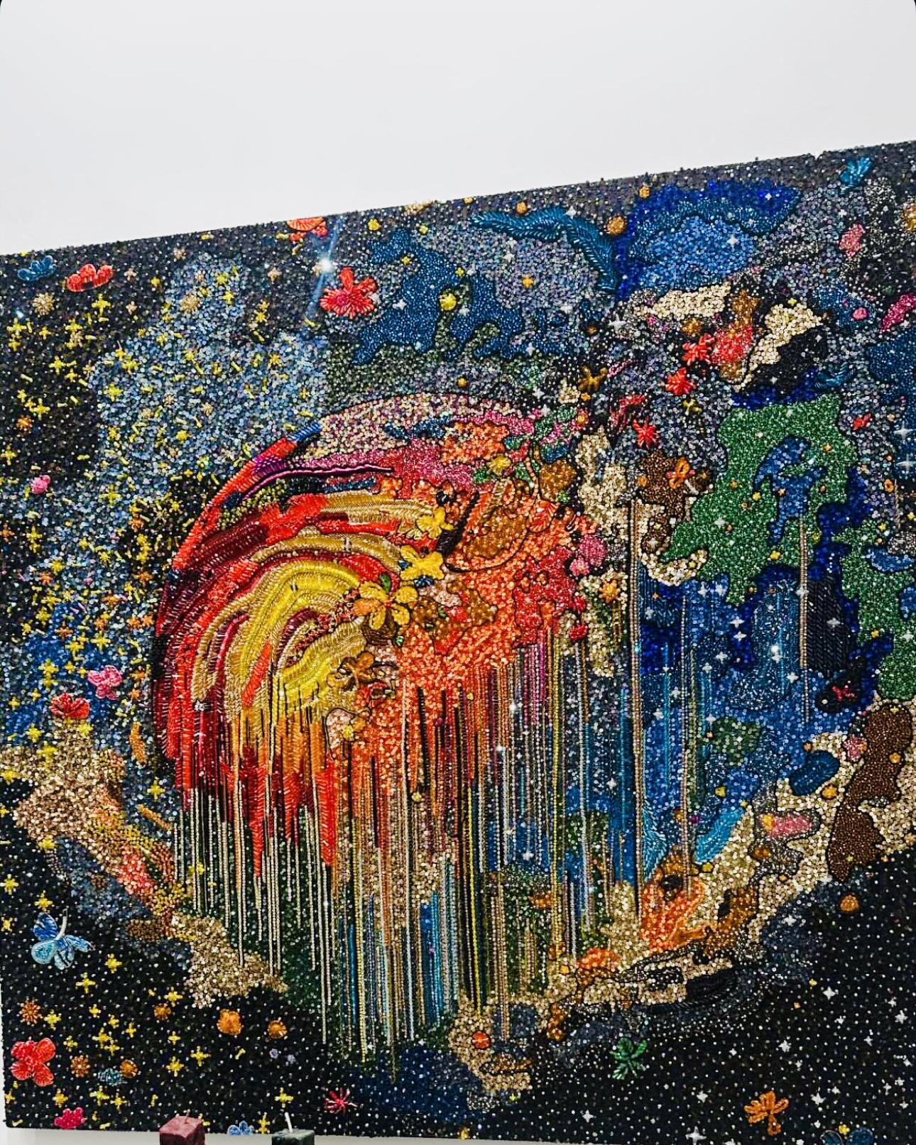 لوحات رامي قاضي أشبه بتأملات مرئية (إنستغرام)