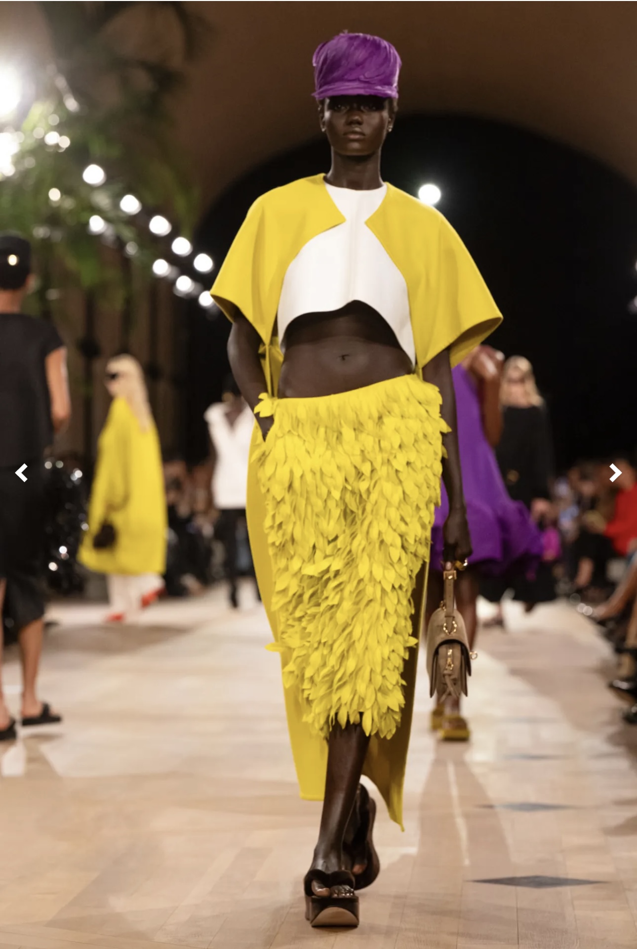  بالنسياغا  (إنستغرام)