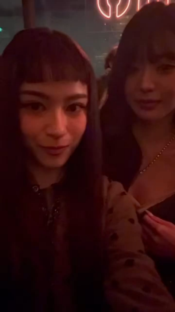 251007 Prim Chanikarn Twitter تحديث مع Wonyoung